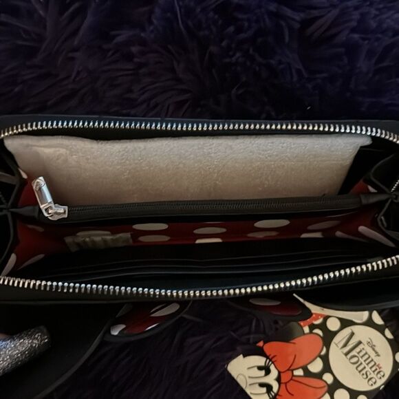 DISNEY  minnie mouse loungefly wallet HARD TAG - Picture 3 of 5